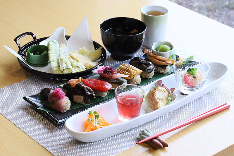 フォレストカフェ sora*neの季節野菜のにぎり寿司 上ランチ