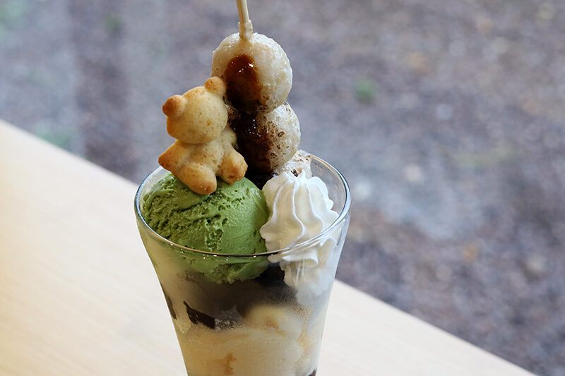 フォレストカフェ sora*neの玄米だんごぜんざいパフェ